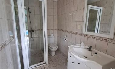 Hermosa casa,6 dorm.3 baños, piscina,estacionamientos