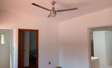 Casa sola con alberca, renta de fin de semana, 13 camas.