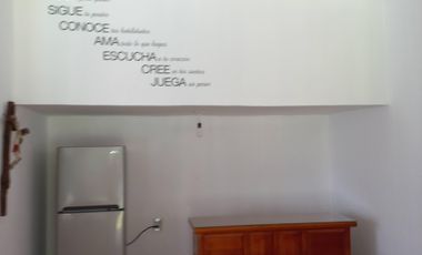 Casa sola con alberca, renta de fin de semana, 13 camas.