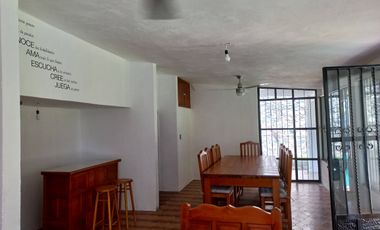 Casa sola con alberca, renta de fin de semana, 13 camas.