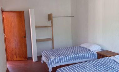 Casa sola con alberca, renta de fin de semana, 13 camas.