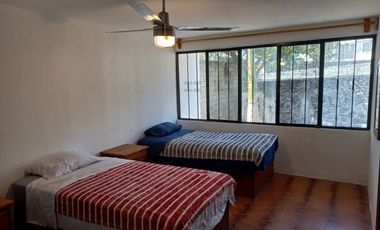Casa sola con alberca, renta de fin de semana, 13 camas.