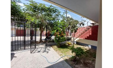 🏡 Casa En Alquiler   📍 Calle Los Fresnos 223 - 225, Urb. Miraflores Castilla Piura