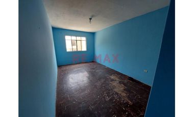 🏡 Casa En Alquiler   📍 Calle Los Fresnos 223 - 225, Urb. Miraflores Castilla Piura