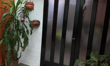 Casa en venta en Ezpeleta Este