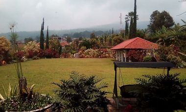 Villa Luas & Strategis Wilayah Tengah Tempat Wisata Ciater, Subang