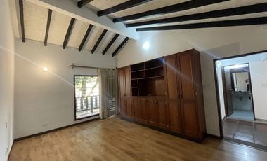 casa en arriendo en ciudad jardín. Cod A3926