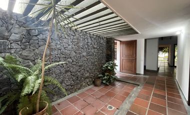 casa en arriendo en ciudad jardín. Cod A3926