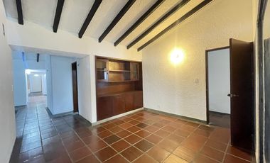 casa en arriendo en ciudad jardín. Cod A3926