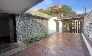 casa en arriendo en ciudad jardín. Cod A3926