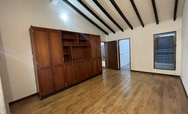casa en arriendo en ciudad jardín. Cod A3926