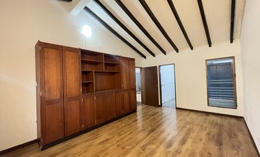 casa en arriendo en ciudad jardín. Cod A3926