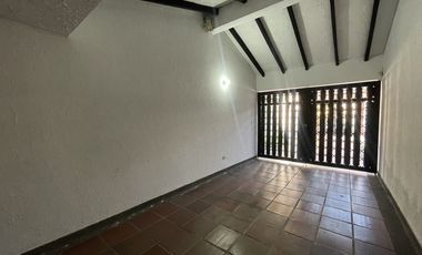 casa en arriendo en ciudad jardín. Cod A3926