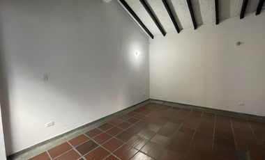 casa en arriendo en ciudad jardín. Cod A3926