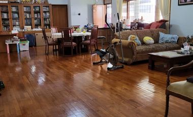 DIBAWAH NJOP! Rumah Hook Mewah Pondok Indah