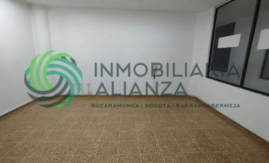 oficina en arriendo en garcía  rovira. Cod A16586