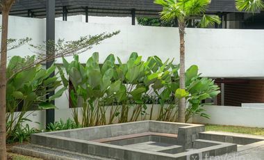 Apartemen Gallery West Residence