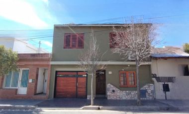 Casa en venta de 4 dormitorios c/ cochera en Santa María de Punilla