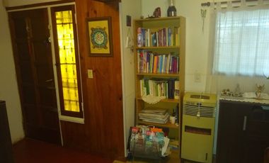 LATORRE PROP. VENDE CASA DE 3 AMB S/ AV. BELTRAN - LAS DALIAS