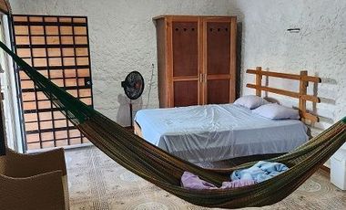 ¡Espectacular Casa Quinta en Venta! Amplio Jardín, con Piscina. Temozon, yuc.