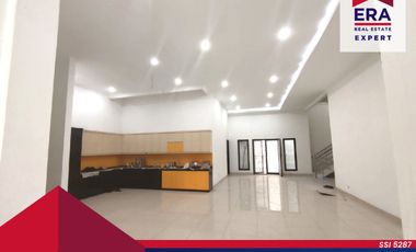 Disewakan Cepat Rumah Mewah 2 Lantai Siap Huni @Taman Modren Jakarta Timur