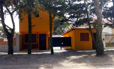 Duplex + 3 departamentos en block San Bernardo
