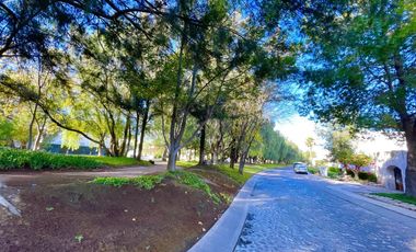 AL NORTE EN RANCHO SAN ANTONIO SUPER AMPLIA Y HERMOSA