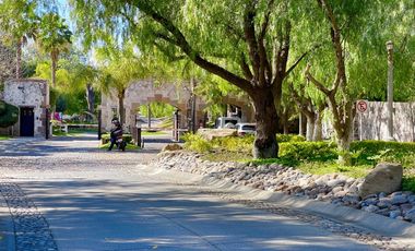 AL NORTE EN RANCHO SAN ANTONIO SUPER AMPLIA Y HERMOSA