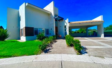 AL NORTE EN RANCHO SAN ANTONIO SUPER AMPLIA Y HERMOSA