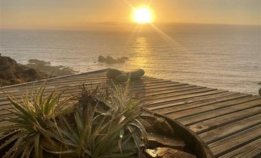 Condominio Costa dorada a orillas del mar