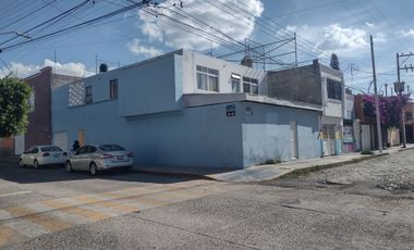 Venta Casa ideal para oficinas en colonia Moderna