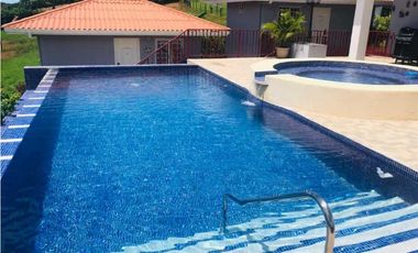 VENTA CASA CAMPO CHORRERA