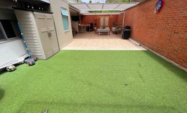 apartamento en venta en cristales. Cod V15507