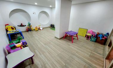 apartamento en venta en cristales. Cod V15507