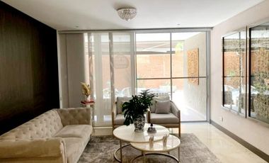 apartamento en venta en cristales. Cod V15507