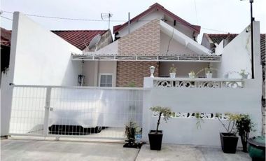 Rumah 2 Lantai Luas 126 di PBI Araya kota Malang