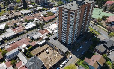 Sitio de 600 m2 a pasos de Av. Alemania