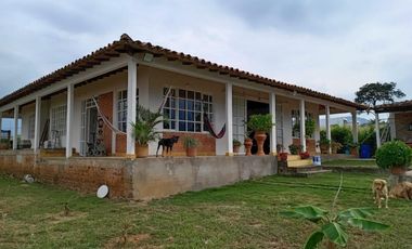 casa campestre en venta en urb brisas de corozal. Cod V2374