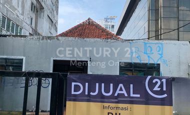 Rumah Dengan Lokasi Strategis Di Menteng