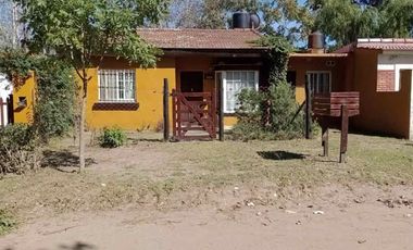 Casa con Departamento en venta en Mar del Tuyu