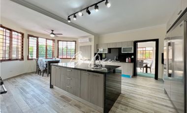 VENTA CASA EN SENDEROS CAMINO DE CRUCES CASA, CLAYTON ·(4)