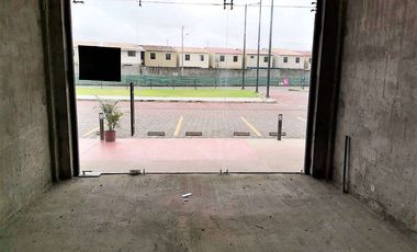 Local comercial de alquiler en C.C. OASIS, 42 m2, ave Terminal Terrestres.