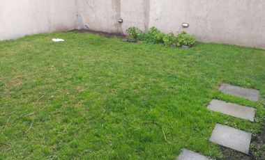 Venta - Chalet tres ambientes reciclado - Juan A Peña 7426