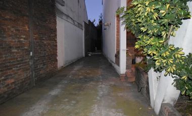 Excelente Chalet 5 amb - Lote 10x36
