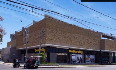 local en arriendo en las nieves. Cod A106825