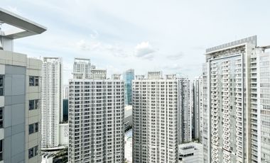 Apartemen Taman Anggrek Residence