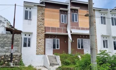 RUMAH TENGAH KOTA WATES 2 LANTAI HARGA MURAH