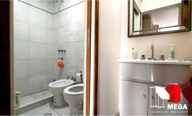 Venta de departamento en calle Catamarca y México