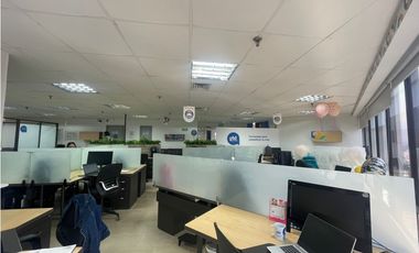 VENTA OFICINA EN MEDELLIN
