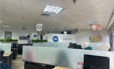 VENTA OFICINA EN MEDELLIN